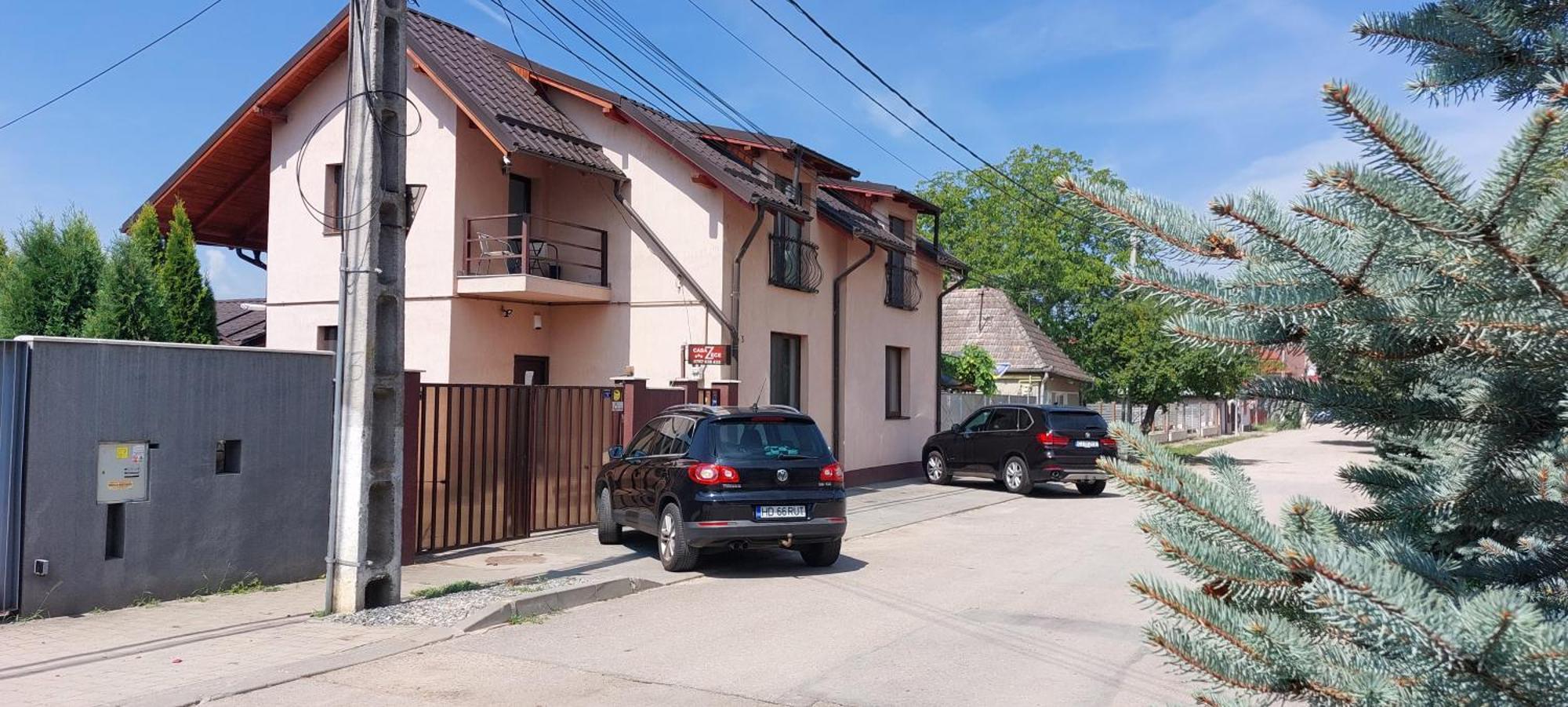 Pensiunea Casa Zece Turda Esterno foto